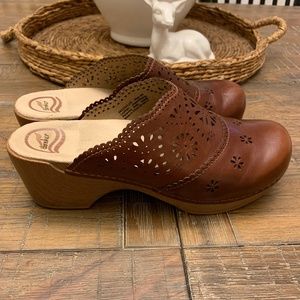 Dansko Leather Clog Size 41